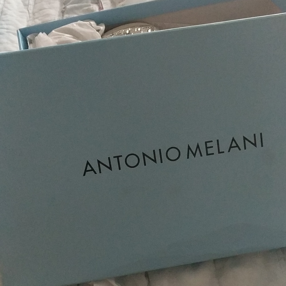Antonio Melanie Eliana heels size 6 in chalk